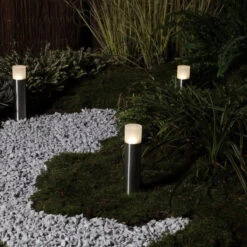 Garden Lights Tuinlamp Oak Set LED -Tuingereedschaps Winkel 1200x1200 2 1
