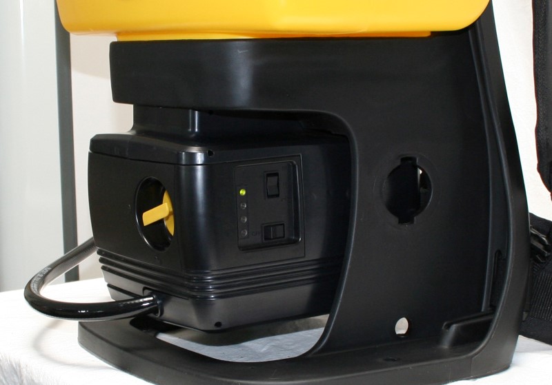 Berthoud Vermorel 3000 PRO Comfort Elektrische Rugspuit 18 Liter 5 Berthoud Vermorel 3000 PRO Comfort Elektrische Rugspuit 18 Liter - Afbeelding 3