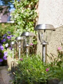 Luxform Intelligent Solar Pulzar 10 Lumen Tuinlamp -Tuingereedschaps Winkel 8719099291054 D