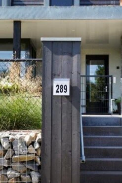 Luxform High Lumen Solar Huisnummer Wandlamp Cornwall 3/20 Lumen -Tuingereedschaps Winkel 8719099341063 D